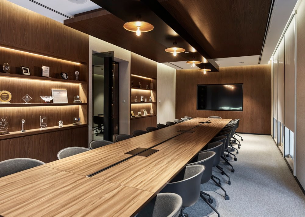 Swiss Bureau Designs A Functional And Elegant Space For