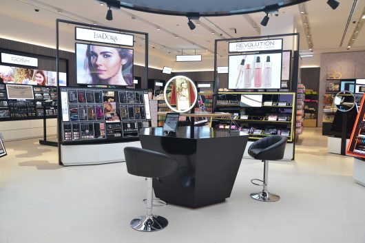 Lifestyle launches its newly designed tech-savvy store in Dubai Mall ...