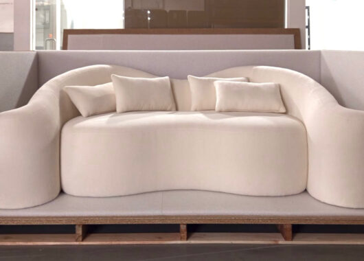 The Little Baïne invites you to slow down, to breathe, to surrender to its enveloping comfort